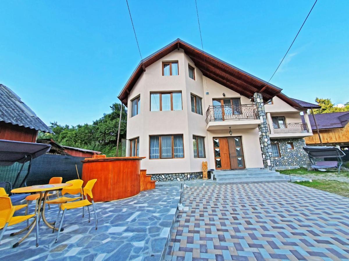 Pensiunea Dorul De Munte Nr 222 Rucăr Zewnętrze zdjęcie