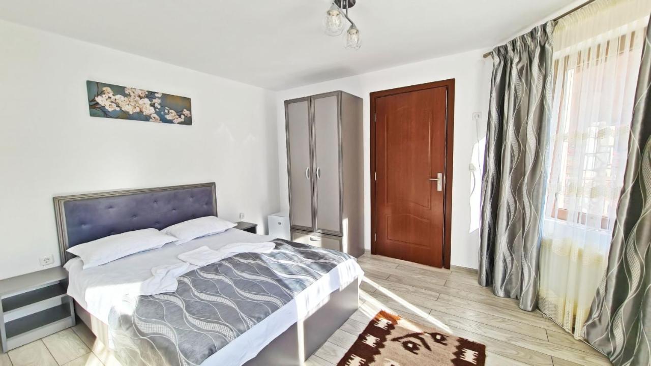 Pensiunea Dorul De Munte Nr 222 Rucăr Zewnętrze zdjęcie