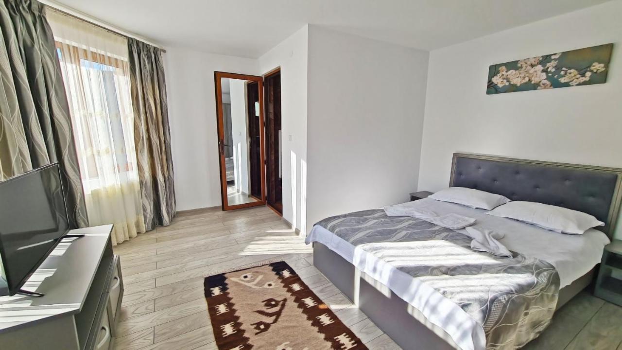 Pensiunea Dorul De Munte Nr 222 Rucăr Zewnętrze zdjęcie